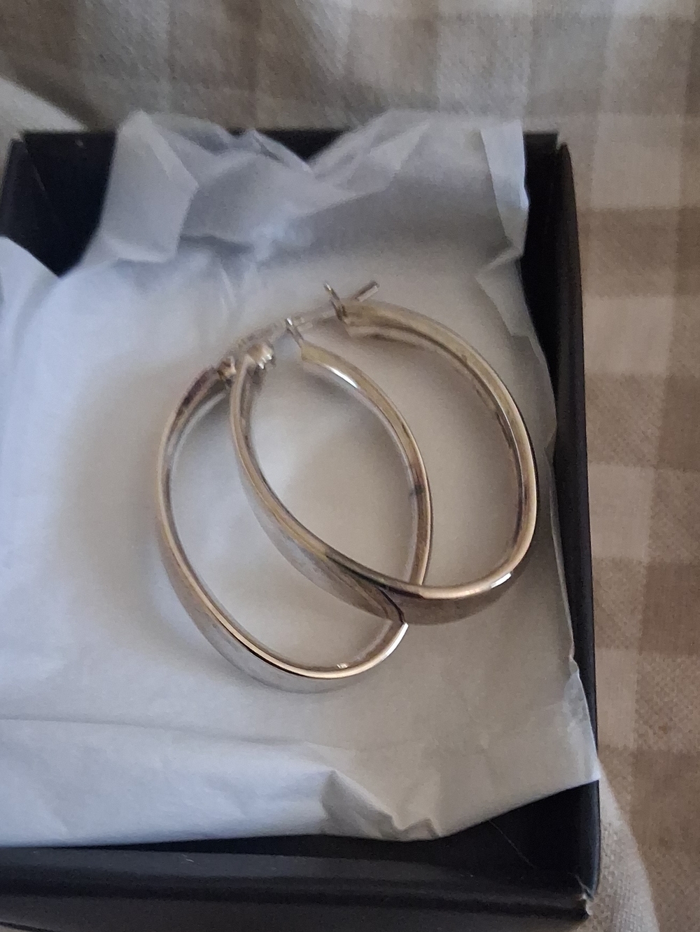 Elegant Gold Hoop Metal Earrings - Picture 2 of 7